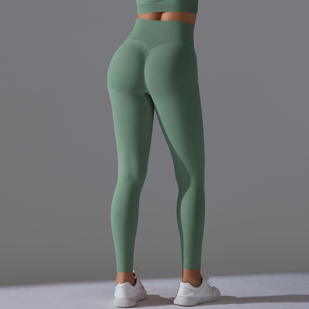 Devy the Odds Green Gym Legging